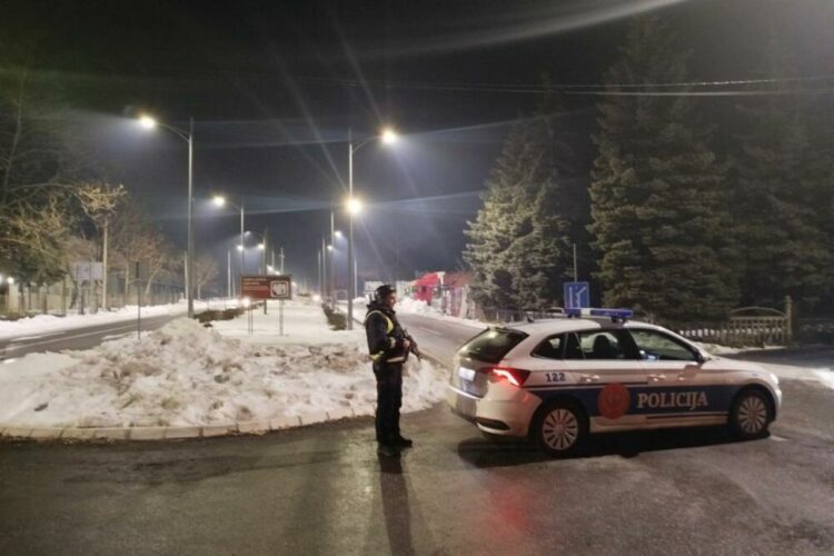 Na Cetinju ubijeno 12 osoba, četiri su ozlijeđene